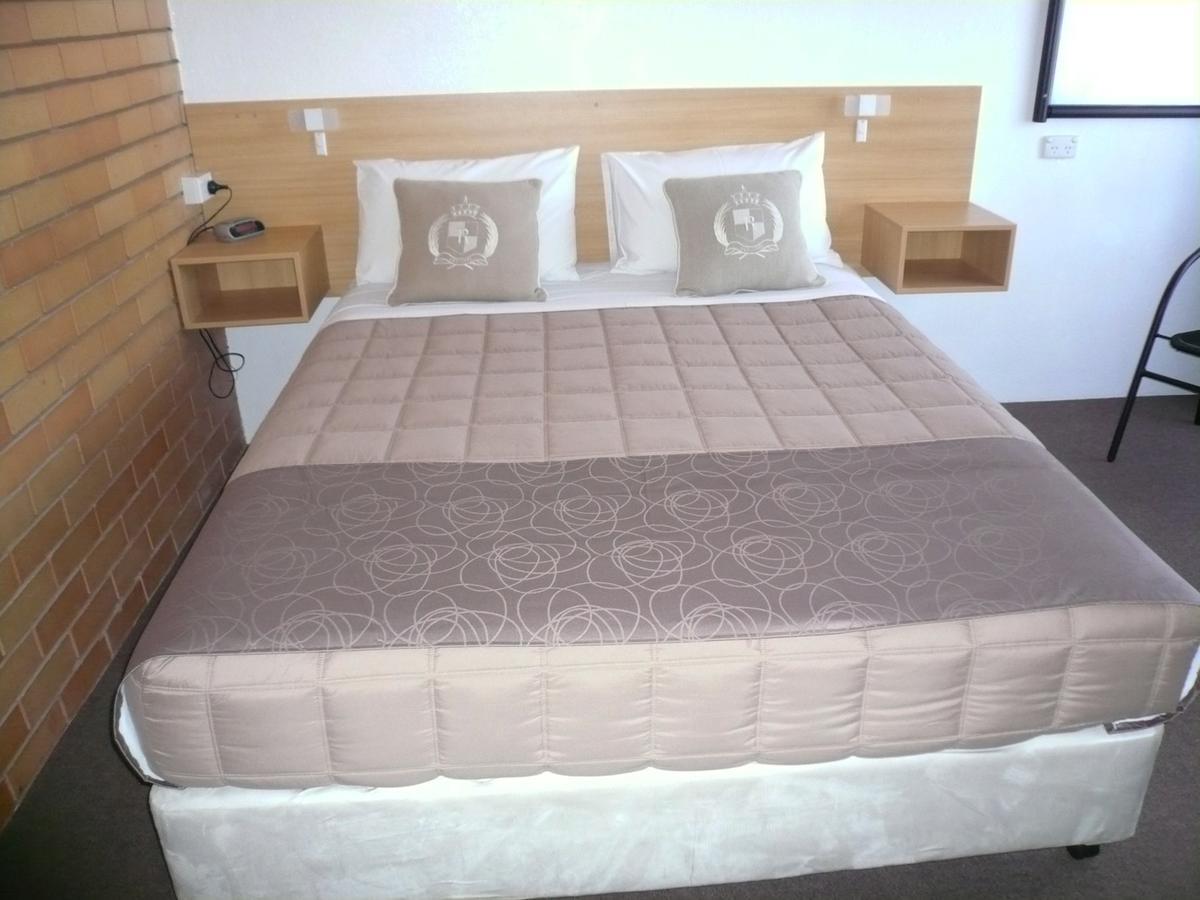 Grong Grong Motor Inn מראה חיצוני תמונה