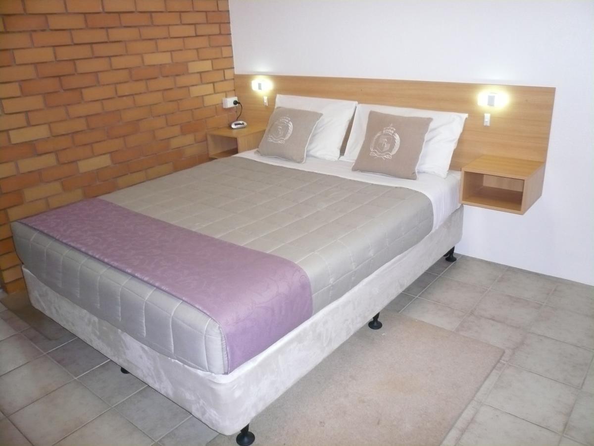 Grong Grong Motor Inn מראה חיצוני תמונה